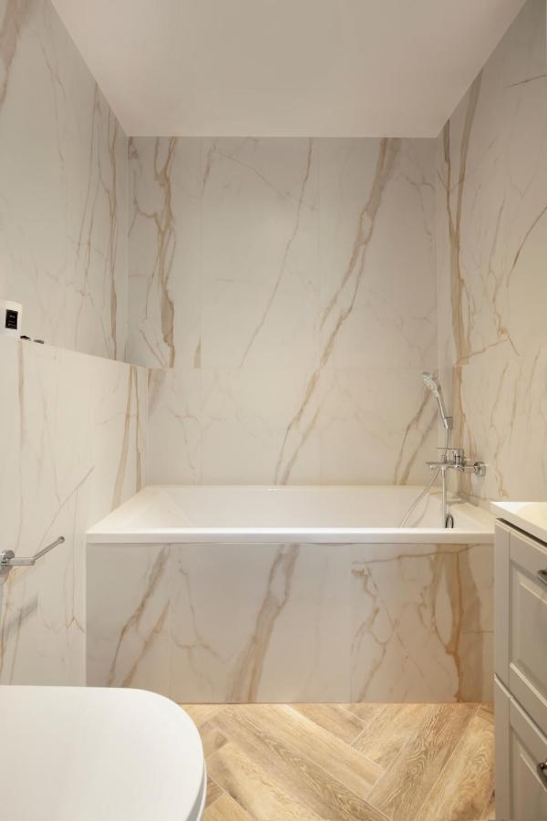 גדנסק Elite Apartments Old Town Center Premium מראה חיצוני תמונה